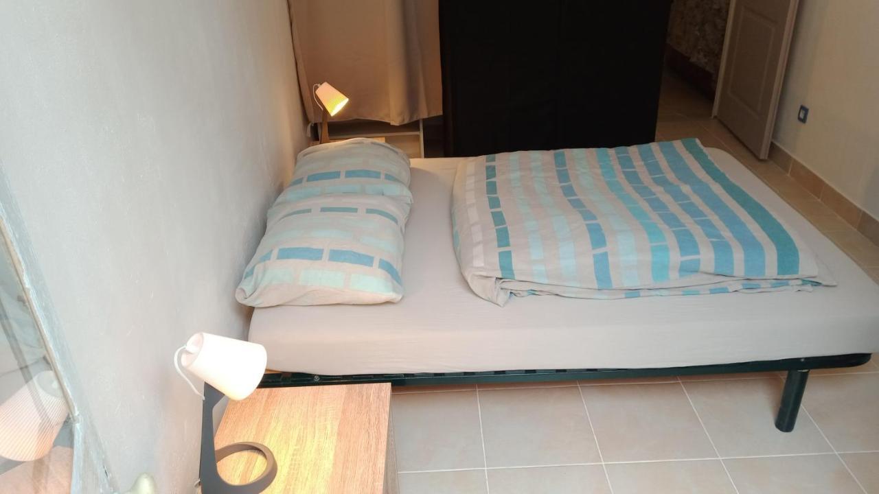 L'Ombrelle Bed & Breakfast Carcassonne Exterior photo